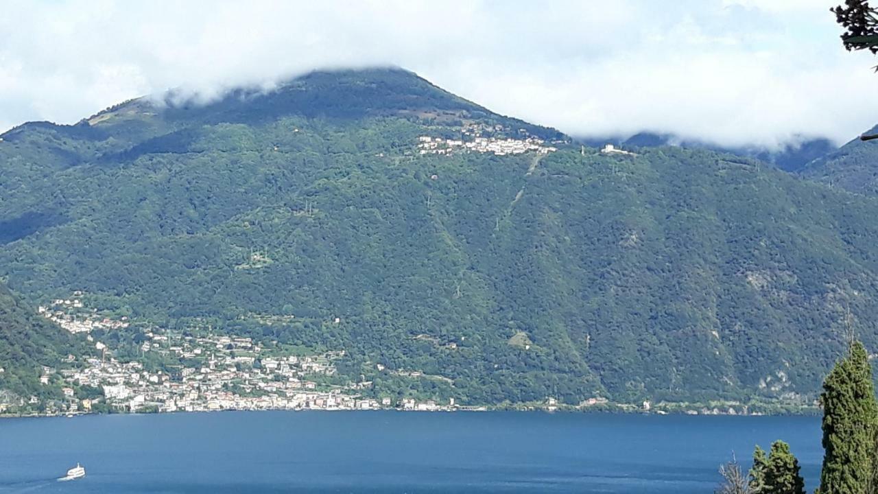 Gli Ulivi Di Nesso Villa Exterior photo